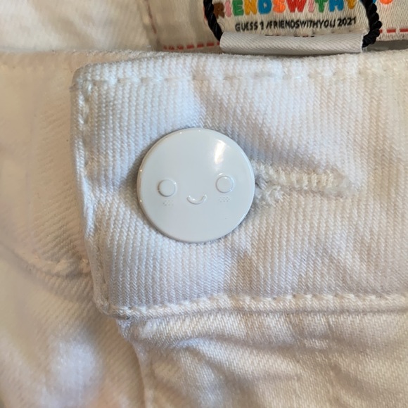 GUESS x FriendsWithYou Super High-Rise Jeans NWT - Picture 12 of 16